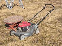 Honda HRR216 21 Inch Lawnmower & Small Wooden Table