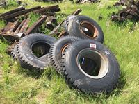    Pile Of Used Truck Tires