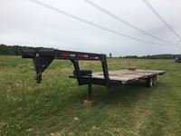 1995 Real Industries  24 T/A Flat Deck Goose Neck Trailer