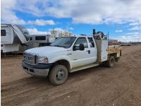 2006 Ford F350 4X4 Extended Cab Picker Truck