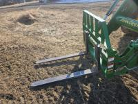 Frontier 60 Inch Pallet Forks - Tractor Attachment