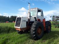    Case 2470 4WD Tractor