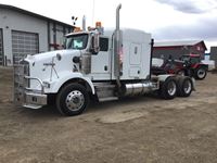    2004 Kenworth T-800 T/A Highway Tractor