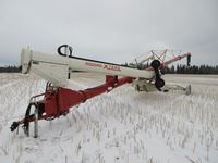    Farm King Y1370TM Mechanical Swing Grain Auger