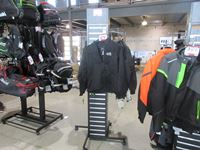    (4) Sided Apparel Stand