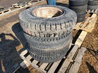 9.00-20 Grain Truck Tires & Rims