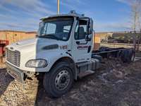 2008 Freightliner M2106 S/A Cab & Chassis