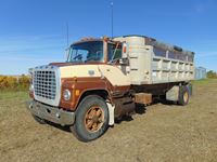 1981 Ford 8000 S/A Grain Truck