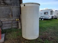    2400 Litre Poly Water Tank