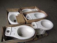    Pallet of Toilets Bases