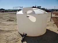    1250 Gallon UFA Poly Water Tank