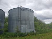  Westeel Rosco 19 ft 4000 +/- Bushel Flat Bottom Grain Bin