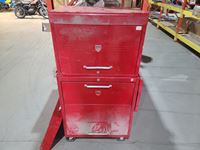    Rolling Tool Chest w/Tools