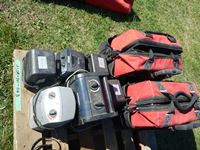    (6) Small Electric Heaters & (2) Husky Tool Bags