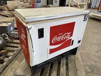    Vintage Coca-cola Cooler