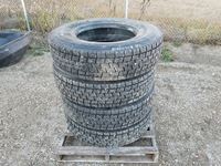  Michelin XDN (4) 11R 22.5 Tires