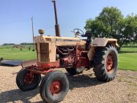 1967 Case 931 2WD  Tractor