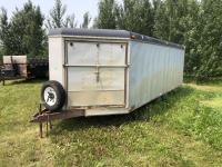 1999 Iron Horse 23 Ft T/A V-Nose Enclosed Trailer