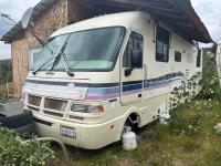 1995 Chevrolet P30 Southwind S/A 28 Ft Motorhome