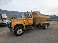 1987 Ford L8000 S/A Day Cab Plow/Sander Truck