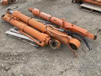 (3) Excavator Hydraulic Rams