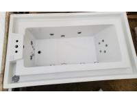Jacuzzi Neptune Jetted Tub