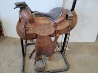 15 Inch Western Roping Saddle 