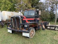 Kenworth LW-923 T/A Day Cab Truck Tractor