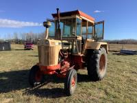 1966 Case 930 2WD Utility Tractor
