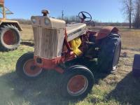 1964 Case 930 2WD Utility Tractor - Parts Tractor