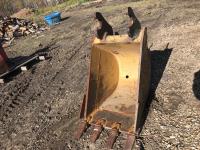 Chikara 24 Inch Dig Bucket - Excavator Attachment
