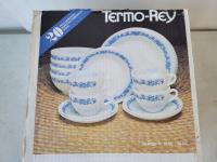 Vintage Termo-Rey 20 Piece Dish Set