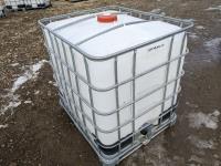 1000 Liter Caged Poly Tote