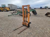3 Point Hitch Fork Lift 