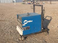 Miller Deltaweld 302 Electric Welder w/ Cart