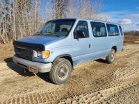 2000 Ford Econoline RWD 15 Passenger Van