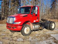 2003 International 8300 S/A Day Cab Truck Tractor