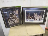 (2) Framed Wolf Pictures