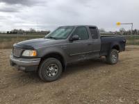 2002 Ford F150 2WD Extended Cab Pickup Truck