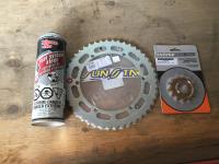 Front and Rear Sprocket w/ Brake Clean