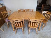 Kitchen Table W/ (6) Chairs